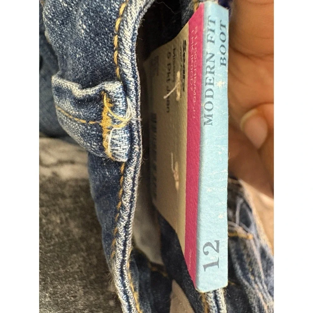 NWT Canyon River Blues modern fit boot cut size 12